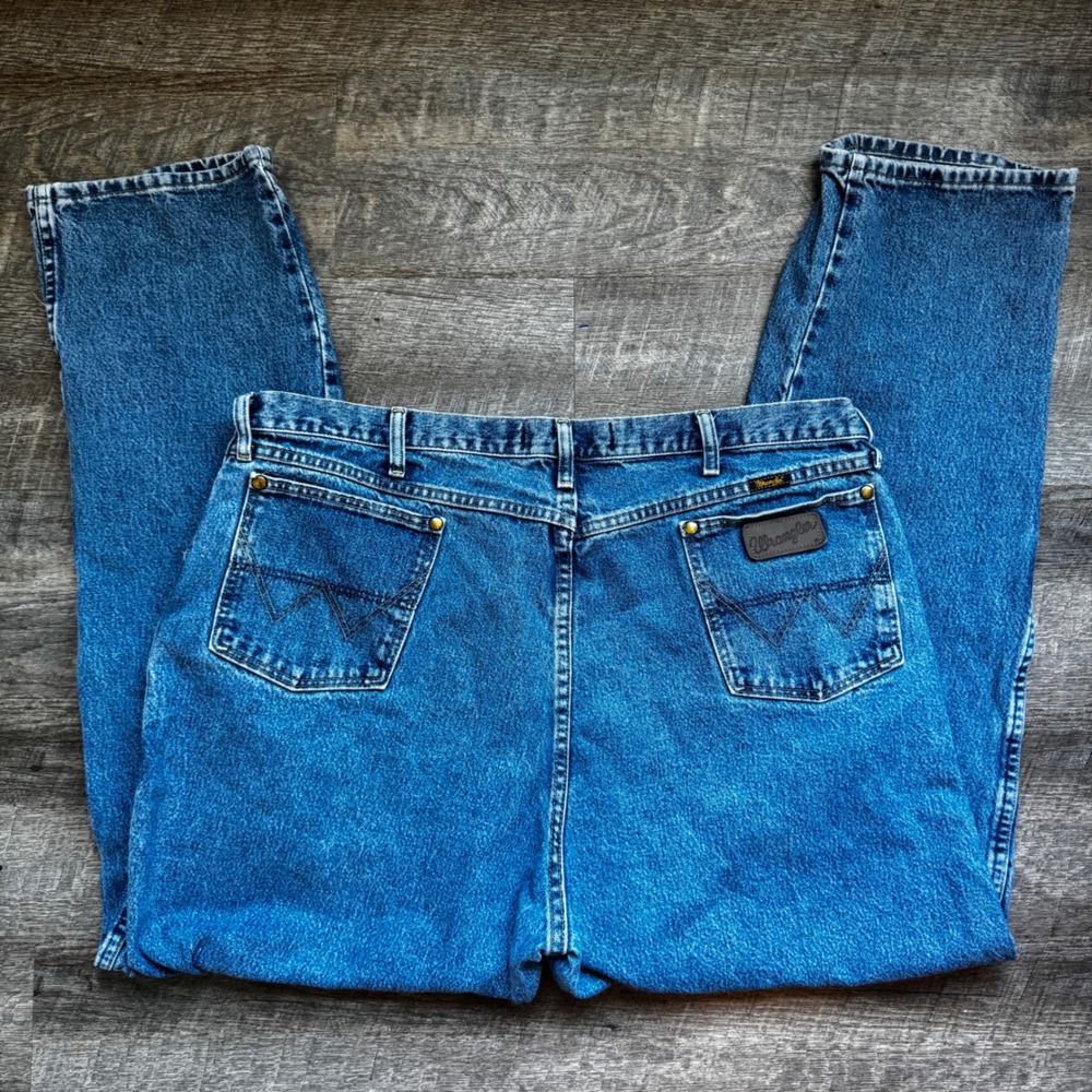 Wrangler George Strait Cowboy Cut Jeans 42 x 34 Blue Denim 31MGSHD Medium Wash‎